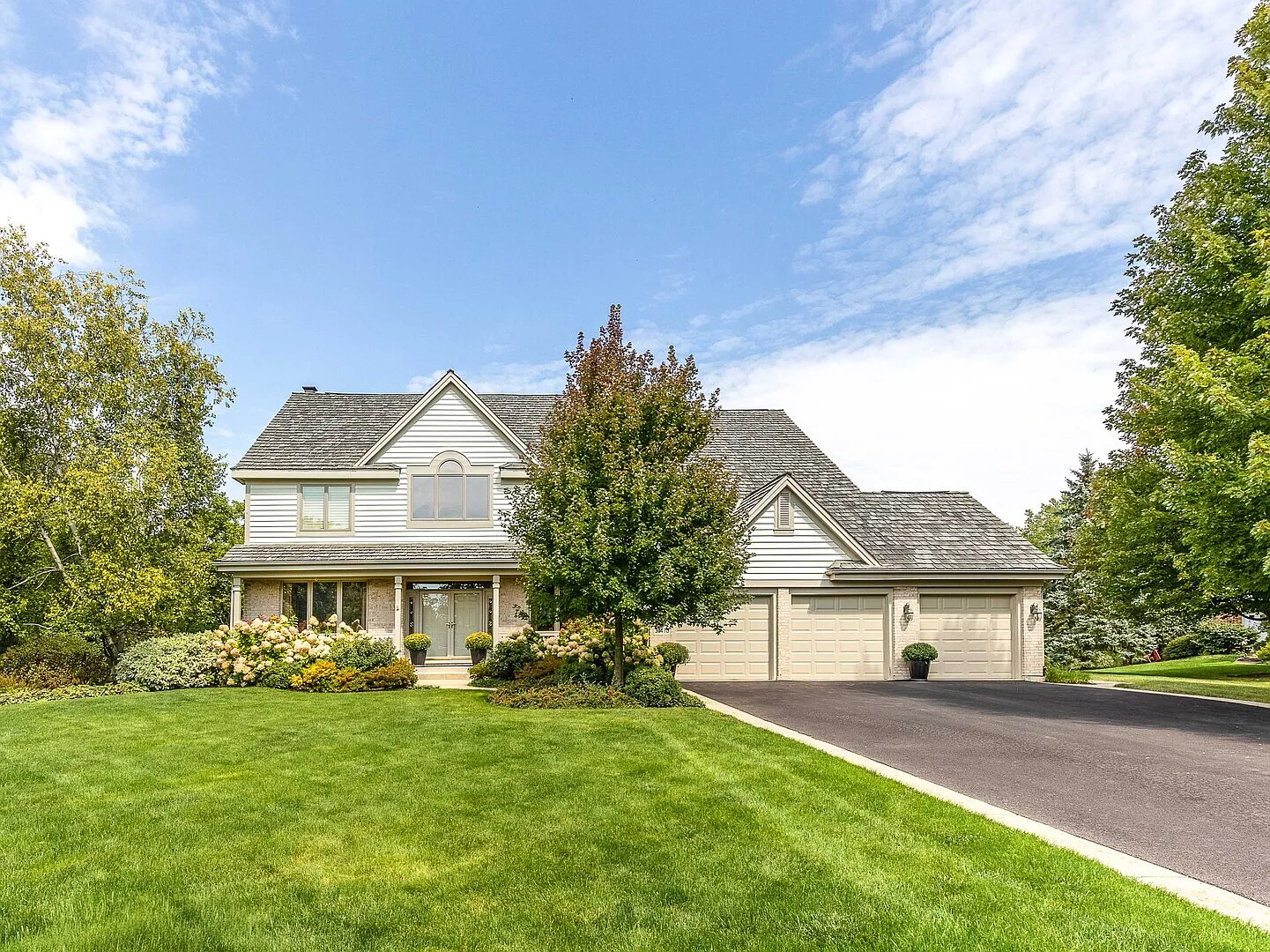 31470 N Reigate Ln photo 1