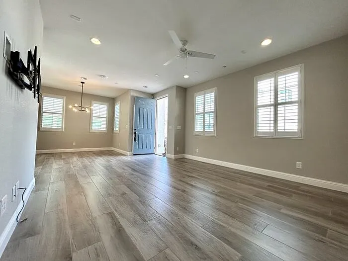 266 Colner Cir — Photo 5