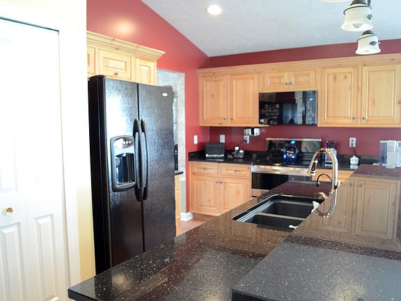 4th image of 1742 Bellaway Dr