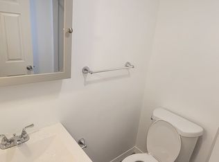 1839 S 2nd St FLOOR 3, Philadelphia, PA 19148