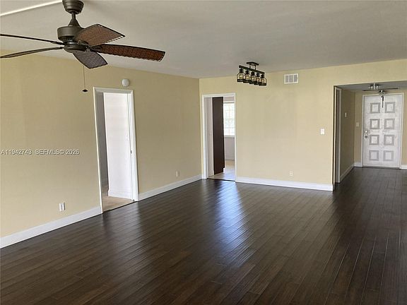5th image of 805 Cypress Blvd APT 504