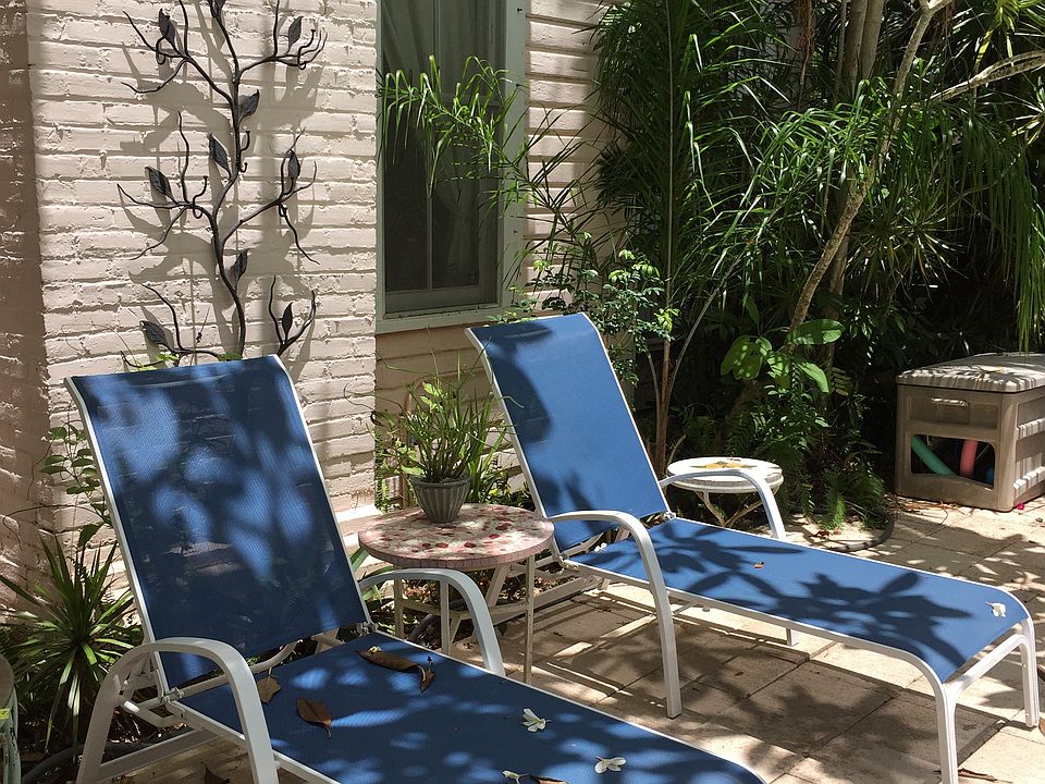 Shared pool patio
