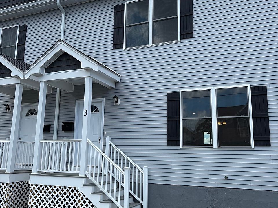 1st image of 184 Avenue C #3