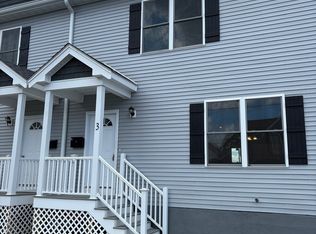 184 Avenue C #3, Woonsocket, RI 02895