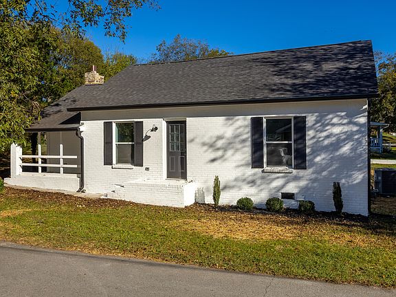 2nd image of 203 Holliman St