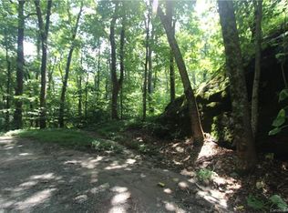 215 Big Rock Ln, Lake Lure, NC 28746