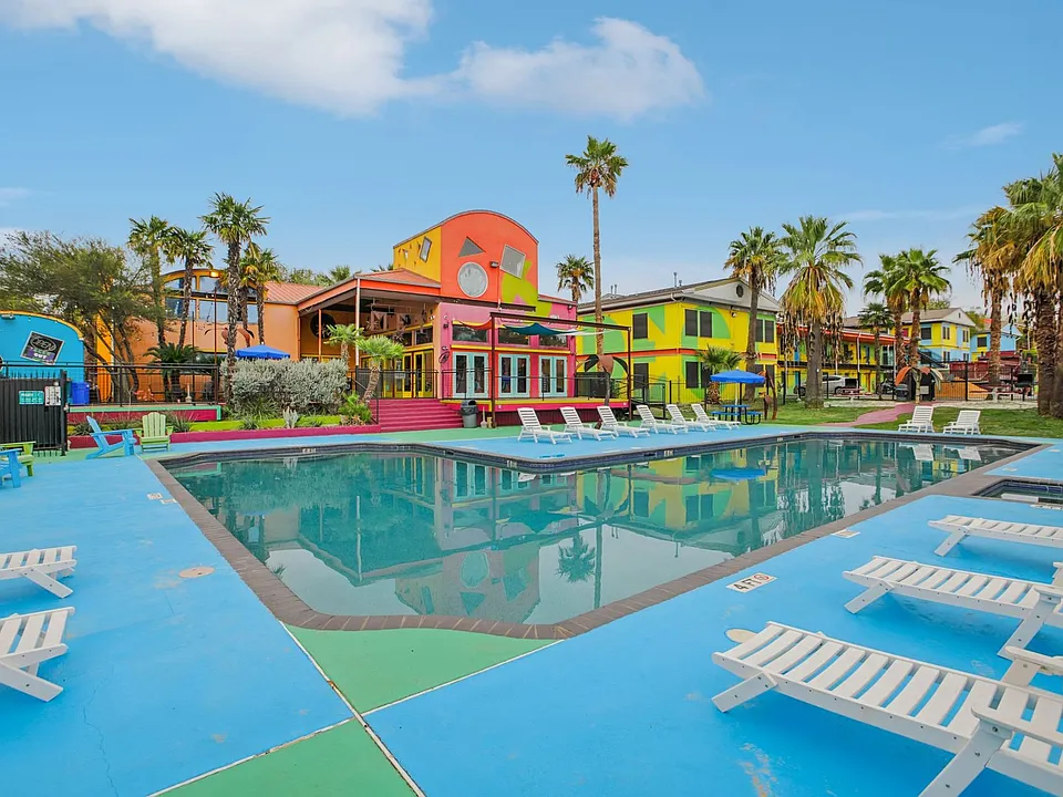The Metropolis Apartments