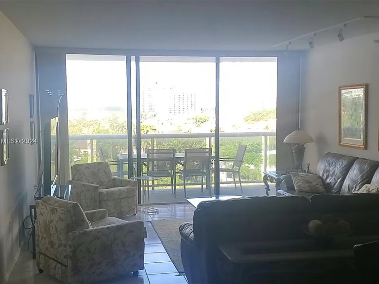 20515 E Country Club Dr #839 — Photo 7