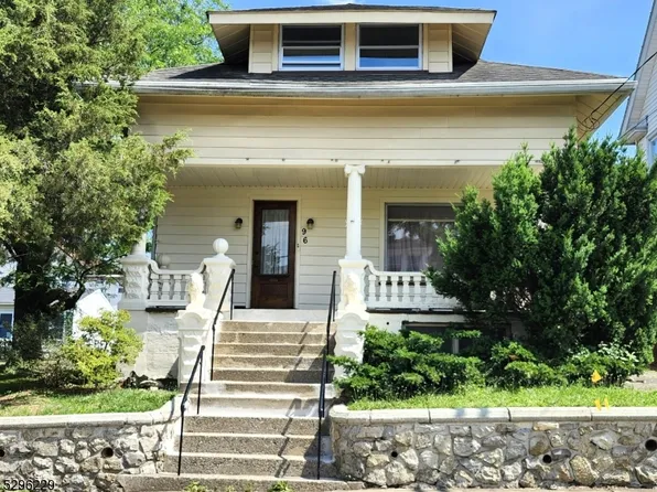 96 Bullman St, Phillipsburg Town, NJ 08865