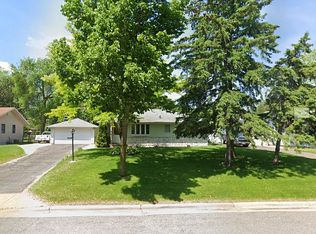 8140 Grafton Ave S, Cottage Grove, MN 55016