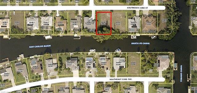 1st image of 404 SE 33rd St