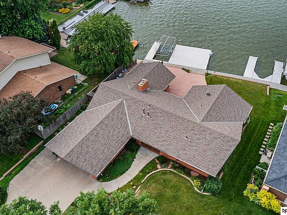 2nd image of 1400 Manchester Dr
