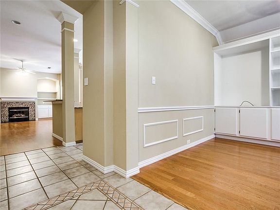 5th image of 2341 Aberdeen Dr
