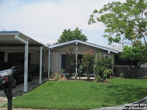 1st image of 135 Mountain Valley St