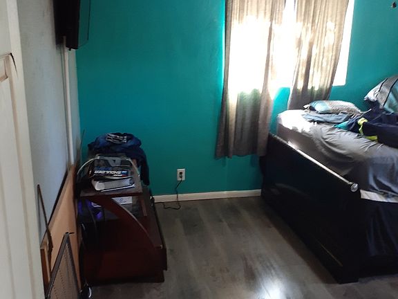 2nd image of 35011 Beech Ave
