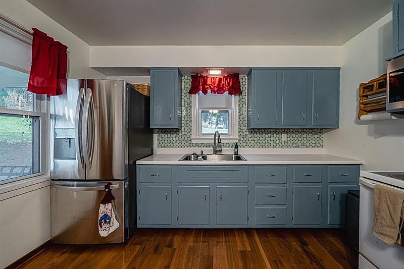 290 Brownstown Rd, North Huntingdon, PA 15642 Zillow