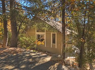 27438 Oakwood Dr, Lake Arrowhead, CA 92352