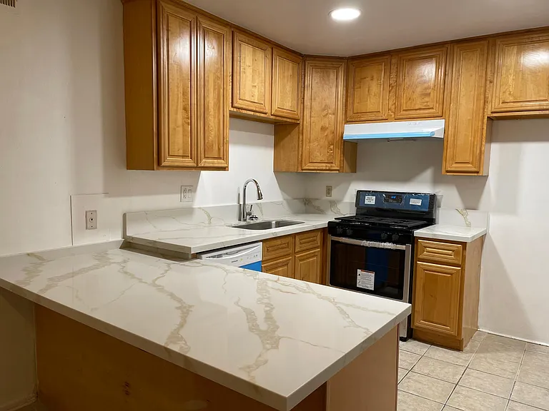 7132 Heil Ave #3 — Photo 2