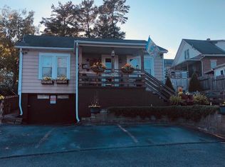 204 S 4th St, Princeton, WV 24740