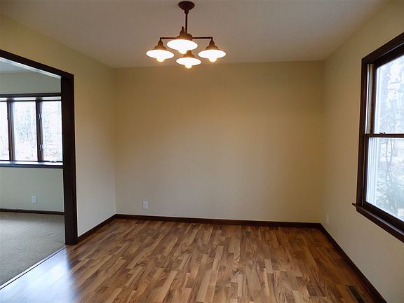 4th image of 23235 Penton Ct
