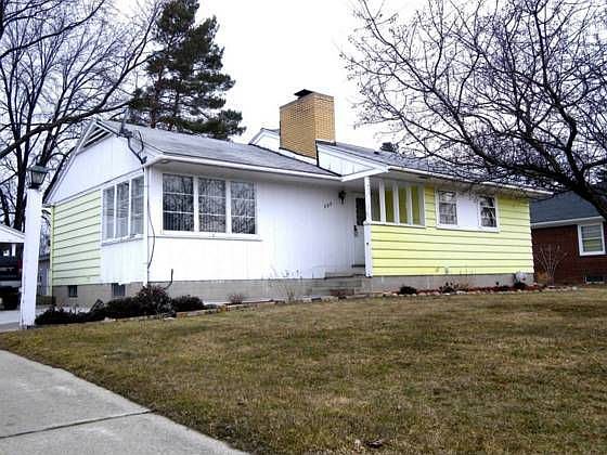 1st image of 609 Frost Dr