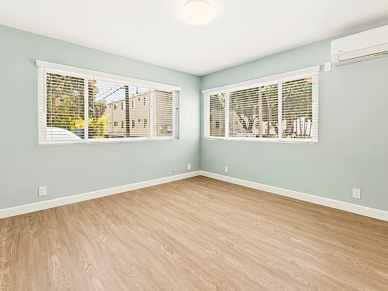 117 Strand St #1 — Photo 5