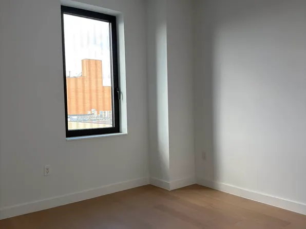 1807 66th Street image 8 of 11