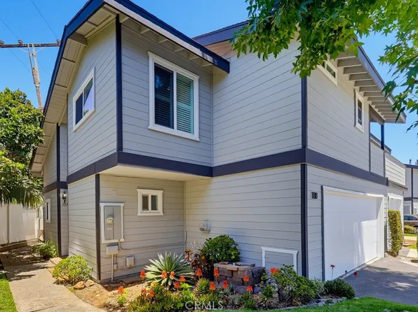 1118 Sandi Ln, Costa Mesa, CA 92627