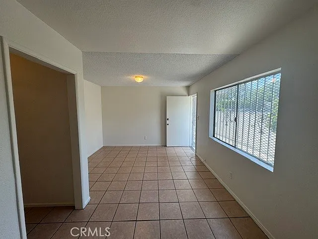 807 E Vernon Ave #2 — Photo 10