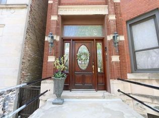 815 S Bishop St #2, Chicago, IL 60607