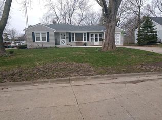 1003 N Walnut St, Normal, IL 61761