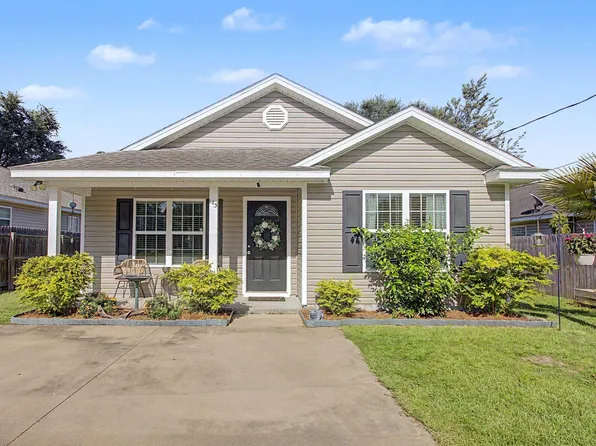 143 Tafflinger Rd, Crawfordville, FL 32327