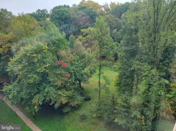 3310 N Leisure World Blvd #6-802, Silver Spring, MD 20906