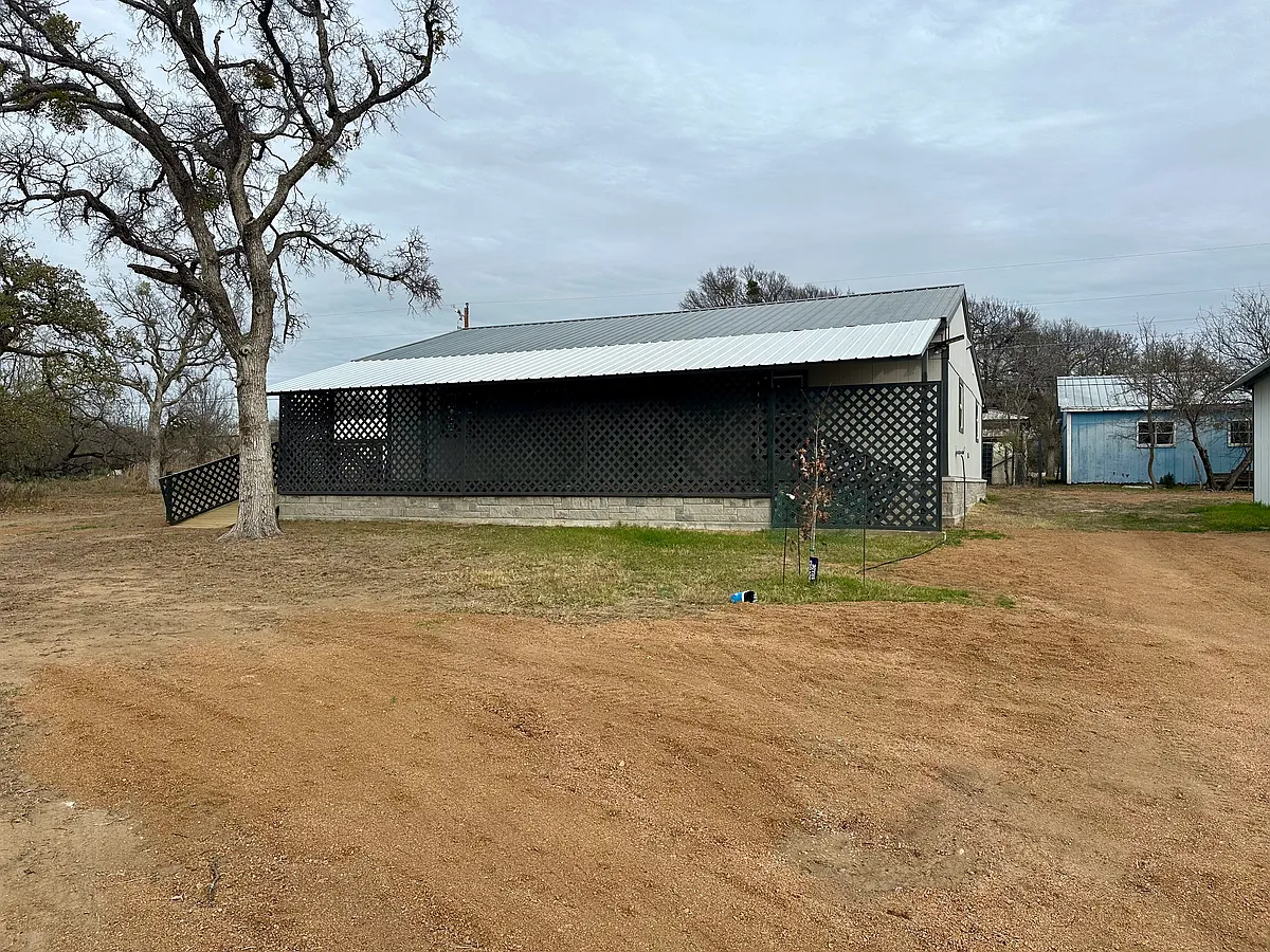 Building Photo - 3410 Cactus Trl