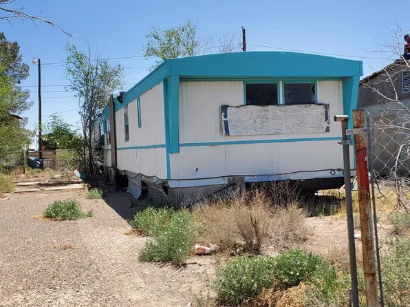 714 S Martinez Rd, Pecos, TX 79772