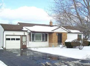 521 Helendale Rd, Rochester, NY 14609