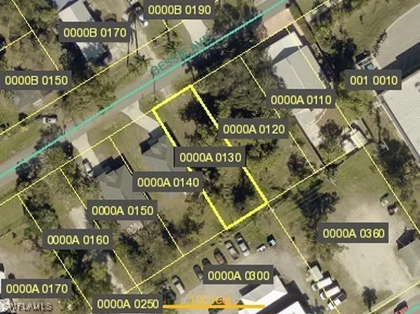 4416 Bessie Ave, Fort Myers, FL 33905