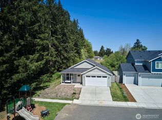 1021 Peach Rd, Winlock, WA 98596