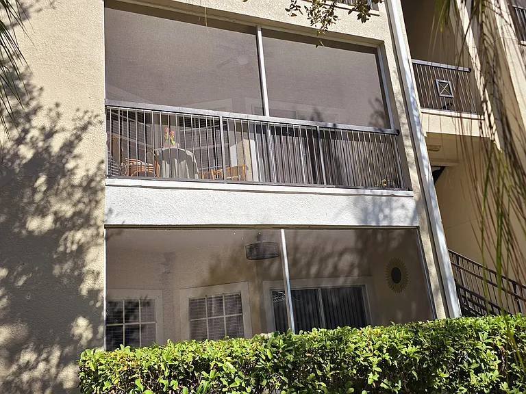 5152 Northridge Rd #205 — Photo 3