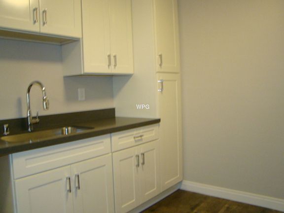 4th image of 3930 Hamilton Ave APT 6