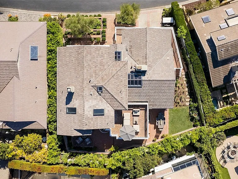 806 Emerald Bay — Photo 28