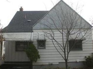 6880 Minock St, Detroit, MI 48228