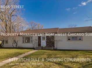 22 Cross St, Fox Lake, IL 60020