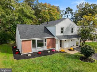 7409 Leahy Rd, Hyattsville, MD 20784