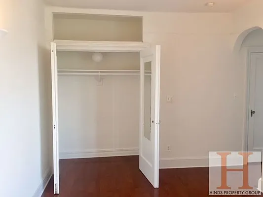 Rented by Hinds Property Group | media 20