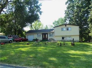 32 Stony Run Rd, Newburgh, NY 12550