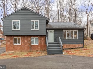 915 Kent Dr, Ruther Glen, VA 22546