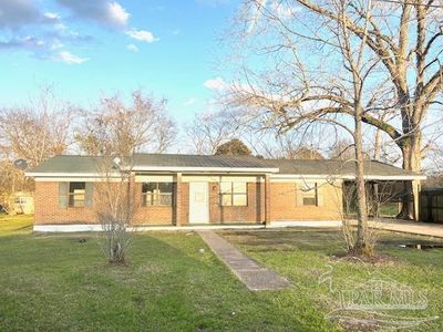 208 Lee St, Atmore, AL, 36502