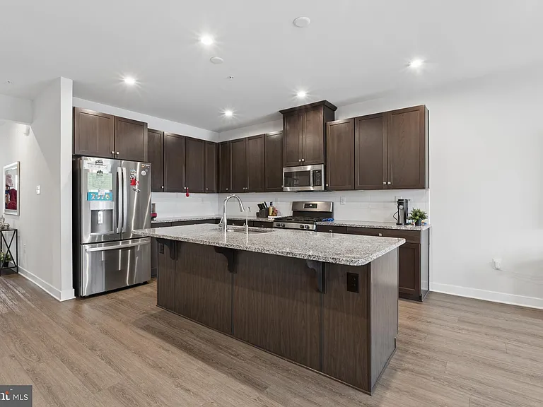 120 Arden Way — Photo 8
