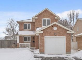 1 Stradwick Ave, Ottawa, ON K2J 2X3